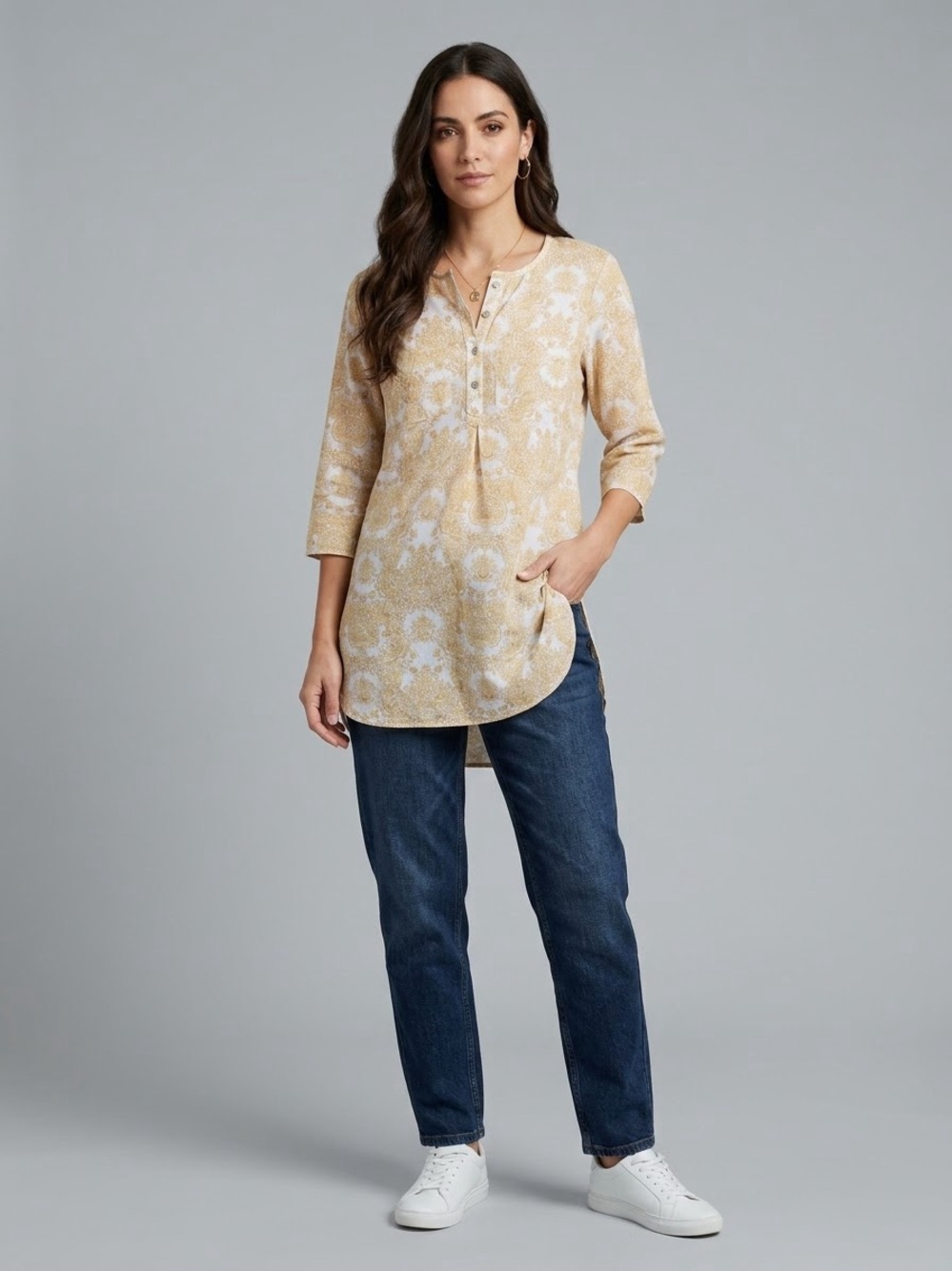 FIGUEROA & FLOWER Boho Floral Paisley Tunic Top Henley 3/4 Sleeve Curved Hem